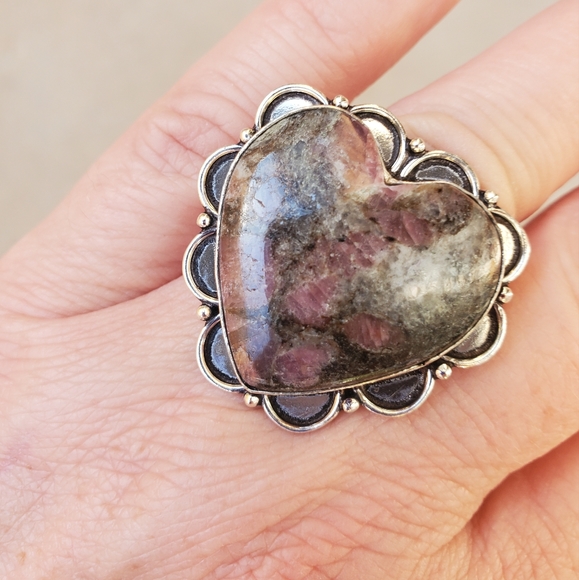 New Heart Shaped Pink Tourmaline 925 Silver Ring. - Picture 4 of 11